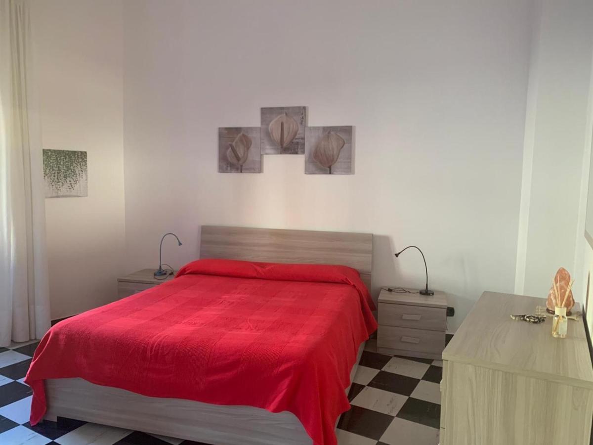 Appartement Laura's house à Cagliari Extérieur photo